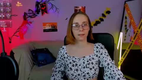 Snapshot of lina_fox12 chatting on October 2025 01:36:03 PM lina_fox12 online show from October 2025 01:36:03 PM