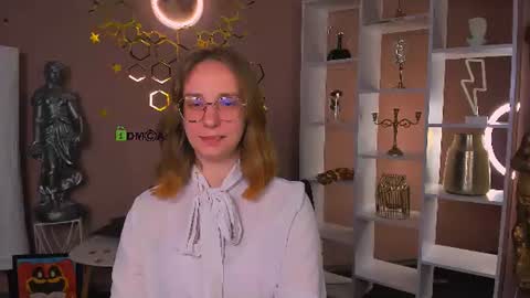 Snapshot of lina_fox12 chatting on June 2026 05:52:02 AM lina_fox12 online show from June 2026 05:52:02 AM