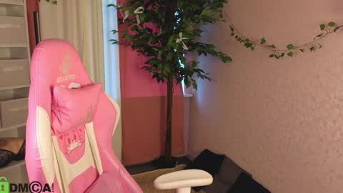 LINA online show from April 2026 01:11:01 AM