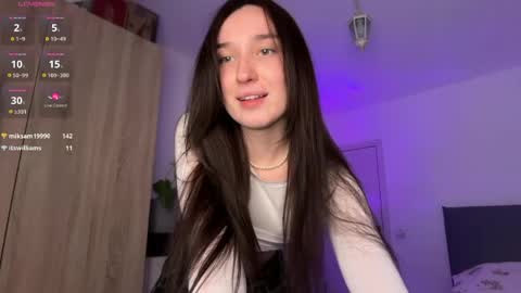 Lina online show from May 2026 08:03:02 PM