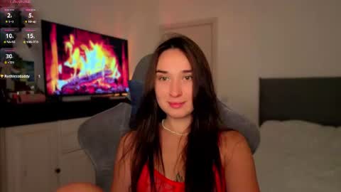 Lina online show from August 2026 09:42:02 PM