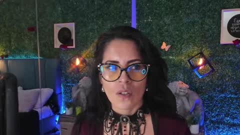 Lina  online show from February 2026 11:47:02 AM