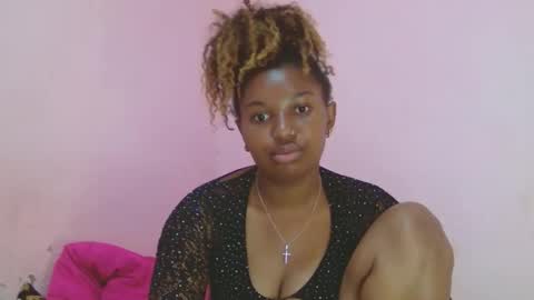 linah1123 online show from October 2025 11:23:01 PM