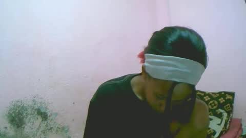 linah1123 online show from December 2025 12:34:02 PM