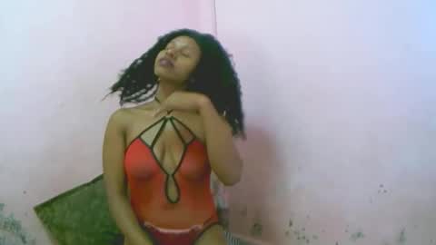 linah1123 online show from April 2026 10:22:01 PM