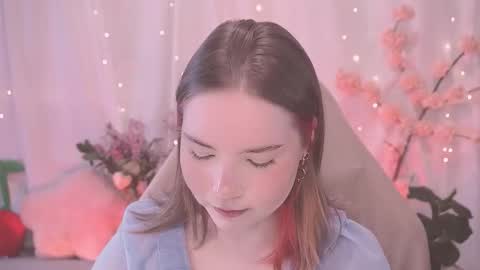 Lina online show from September 2025 05:20:02 AM