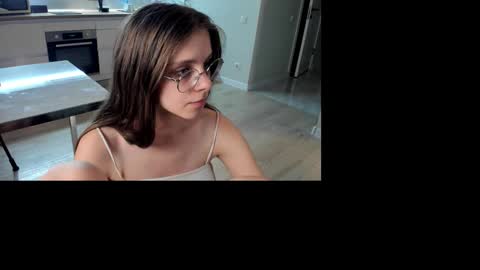 Snapshot of linashy_ chatting on September 2025 09:13:01 AM Lina online show from September 2025 09:13:01 AM
