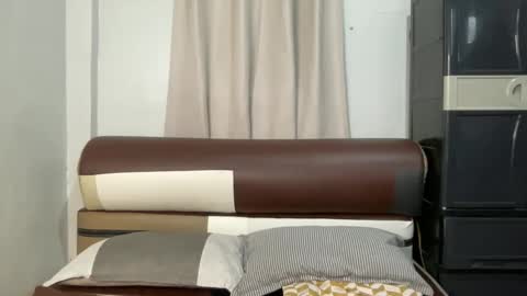 Lexi online show from October 2025 02:00:01 AM