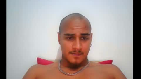 lincelince2003 online show from February 2026 12:40:02 AM