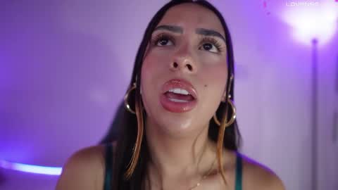 Snapshot of lincy_rios chatting on May 2026 02:13:02 PM Lincy Rios online show from May 2026 02:13:02 PM