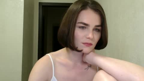 Snapshot of linda_aa chatting on June 2026 07:38:02 PM Linda online show from June 2026 07:38:02 PM