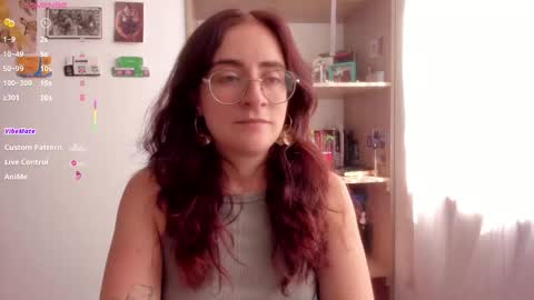Snapshot of linda_giggle chatting on January 2026 03:03:02 PM Giggles online show from January 2026 03:03:02 PM