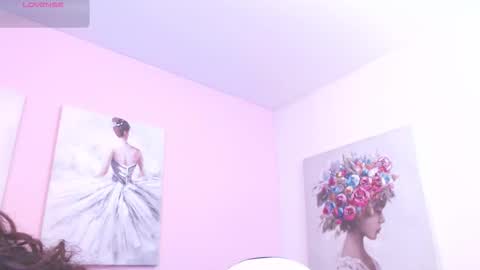 Snapshot of linda_morgan1 chatting on September 2025 12:15:01 PM Maria Paula online show from September 2025 12:15:01 PM