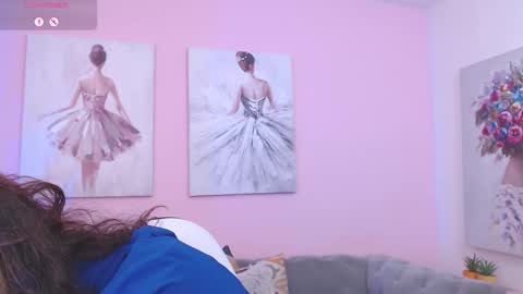 Snapshot of linda_morgan1 chatting on September 2025 12:17:02 PM Maria Paula online show from September 2025 12:17:02 PM