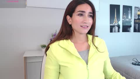 Maria Paula online show from February 2026 12:16:01 PM