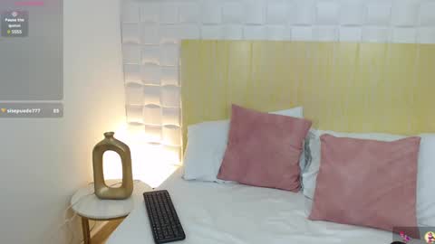 L I N D A online show from February 2025 07:27:02 PM