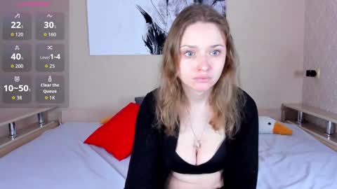 Linda online show from October 2025 05:08:01 AM