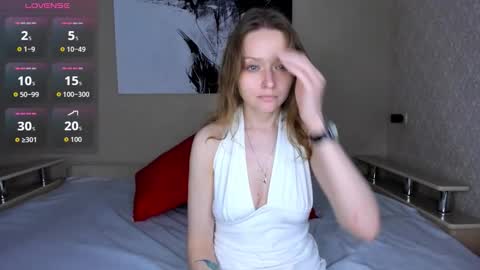 Linda online show from September 2025 02:27:01 AM