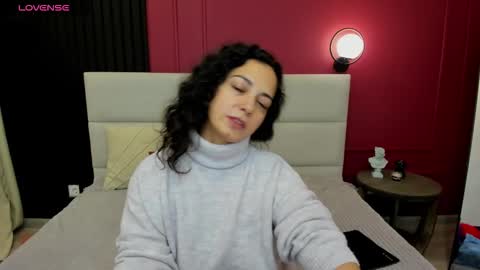 Linda online show from October 2025 01:26:01 AM