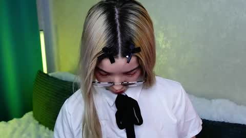 Linda online show from May 2026 04:28:02 AM