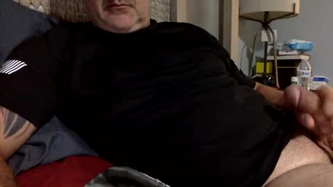 Snapshot of lindin89 chatting on June 2026 04:40:01 AM lindin89 online show from June 2026 04:40:01 AM