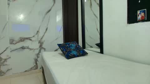  Lindsey  online show from February 2026 11:05:02 AM