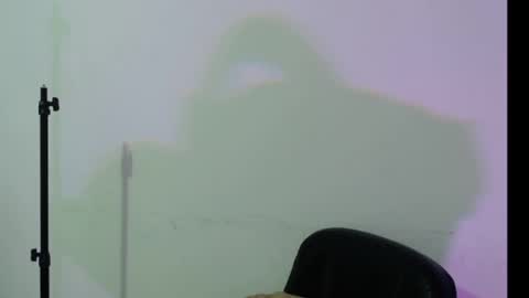 lindsey_2023 online show from December 2024 11:17:02 PM