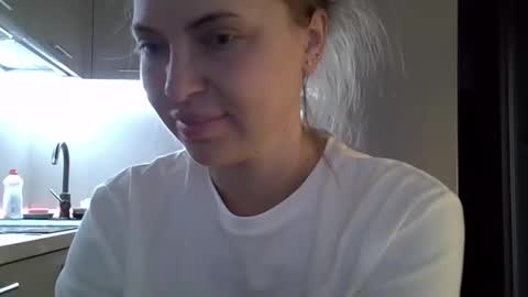 Snapshot of lindsisecret chatting on October 2025 04:29:01 AM Anna online show from October 2025 04:29:01 AM