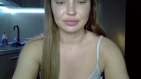 Anna online show from April 2026 06:31:02 PM