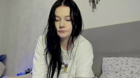 Lina online show from January 2026 07:57:02 AM