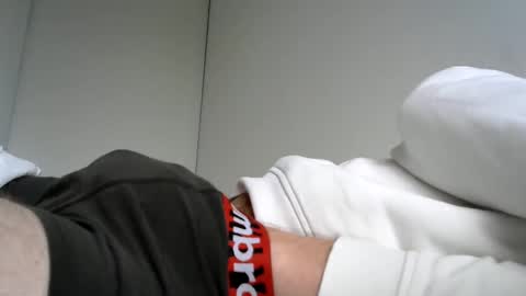 Snapshot of lion2662 chatting on January 2025 01:47:01 PM lion2662 online show from January 2025 01:47:01 PM