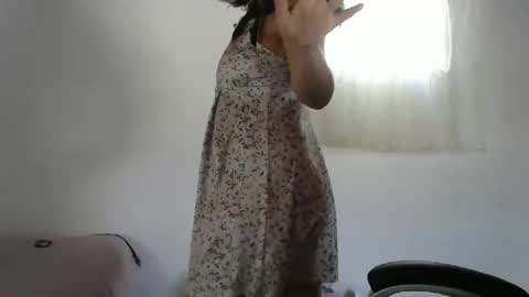 liora online show from February 2026 06:37:01 AM