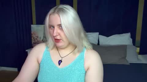 LioraArdyn online show from March 2026 05:19:01 AM