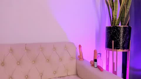 Snapshot of liorah_wolf chatting on February 2026 07:53:02 PM Liorah wolf online show from February 2026 07:53:02 PM