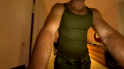 Snapshot of lipo_six chatting on July 2026 11:29:01 PM Lipo Six online show from July 2026 11:29:01 PM