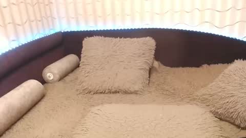 LIpsAddiction online show from November 2025 02:50:01 PM