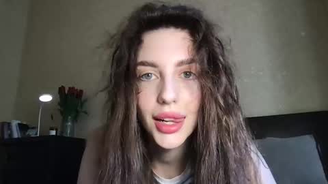 lipsylolly online show from March 2026 08:51:01 AM