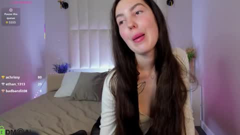 Lira revery online show from February 2026 02:53:01 AM