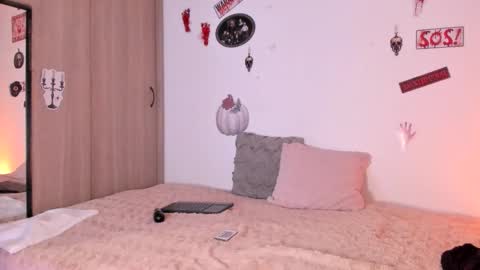 liry online show from November 2025 02:00:01 AM