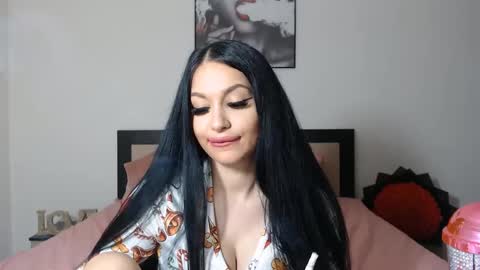 Snapshot of lisa104739 chatting on December 2024 12:41:01 AM Lisa online show from December 2024 12:41:01 AM