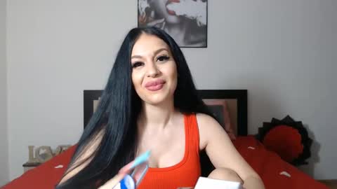 Snapshot of lisa104739 chatting on December 2024 12:19:01 AM Lisa online show from December 2024 12:19:01 AM