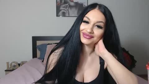 Snapshot of lisa104739 chatting on December 2024 12:10:02 AM Lisa online show from December 2024 12:10:02 AM