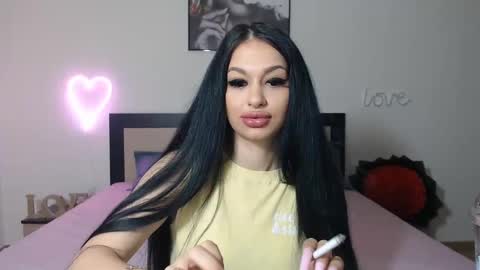 Snapshot of lisa104739 chatting on February 2025 12:08:02 AM Lisa online show from February 2025 12:08:02 AM