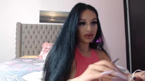 Lisa online show from November 2025 08:11:02 PM