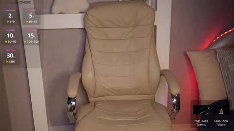 lisa_elfy online show from November 2025 03:01:02 PM