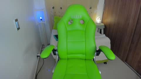 Lisa  online show from January 2025 03:14:02 PM