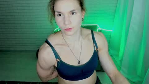 Snapshot of lisa_ree_ chatting on January 2025 01:27:02 AM lisa online show from January 2025 01:27:02 AM