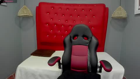 Lisa online show from February 2025 03:07:02 AM