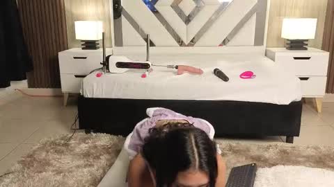 lisa_sweetas online show from February 2026 01:09:02 AM