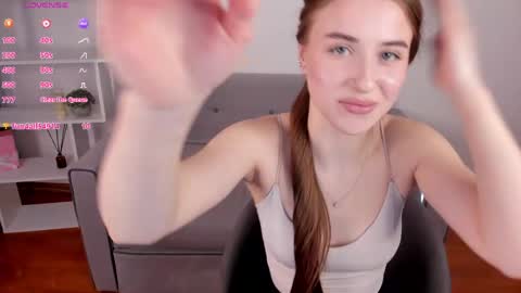 Snapshot of lisahille chatting on March 2026 08:10:02 AM Lisa online show from March 2026 08:10:02 AM